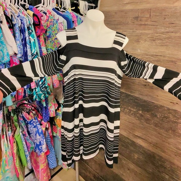 Chico's Monochrome Striped Cold Shoulder Tunic - Picture 1 of 9